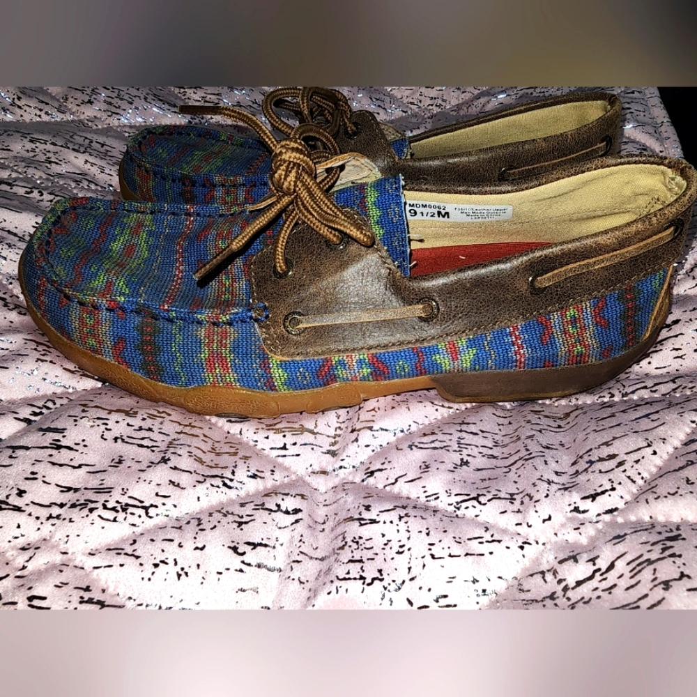 Twisted X shoes/booties very nice 👌